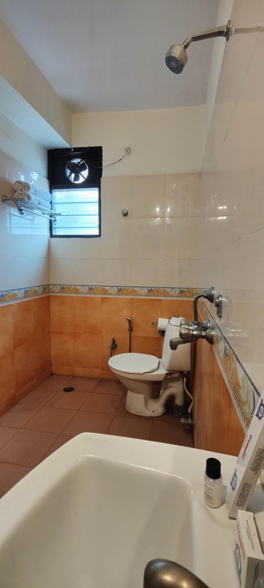 Hotel Krrish Inn - Ameerpet, Hajdarabad Zewnętrze zdjęcie
