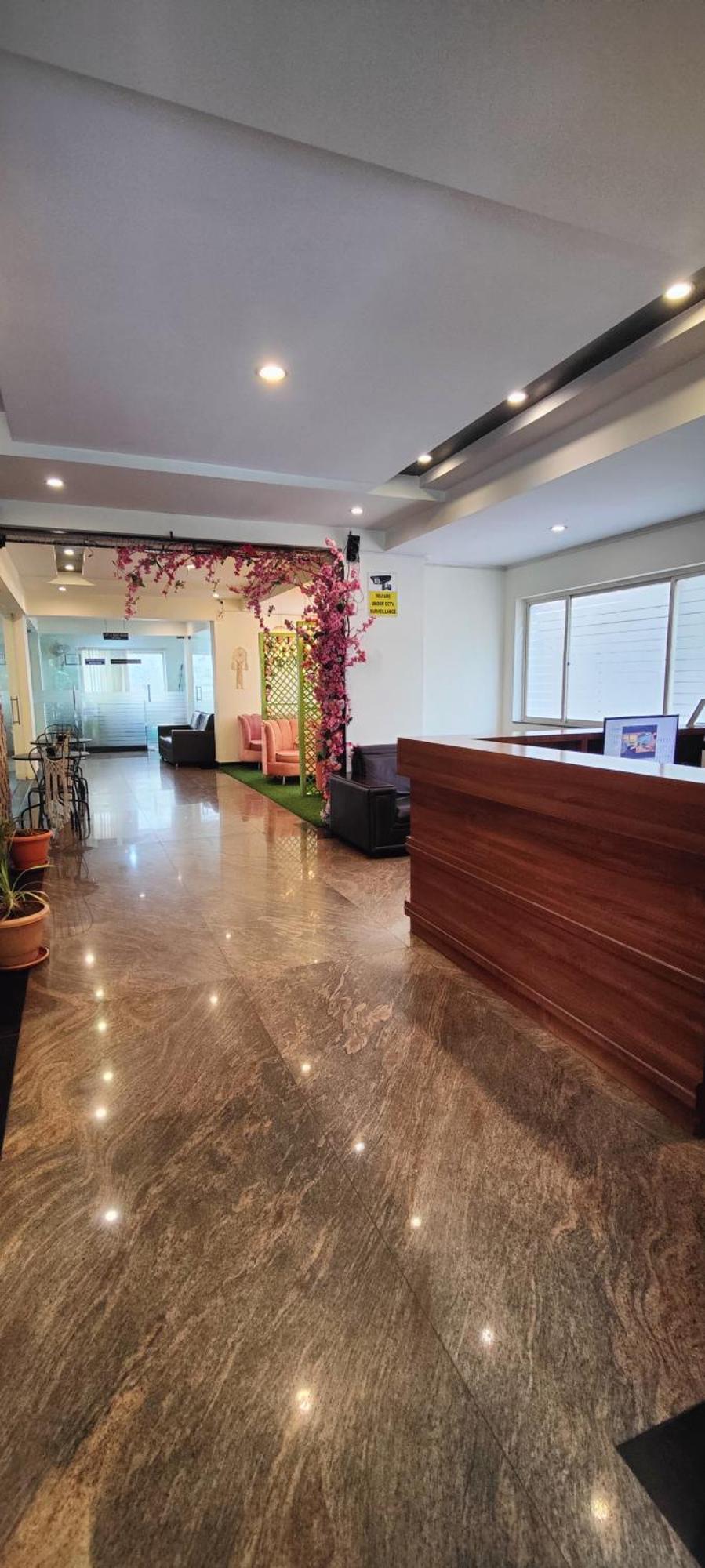 Hotel Krrish Inn - Ameerpet, Hajdarabad Zewnętrze zdjęcie