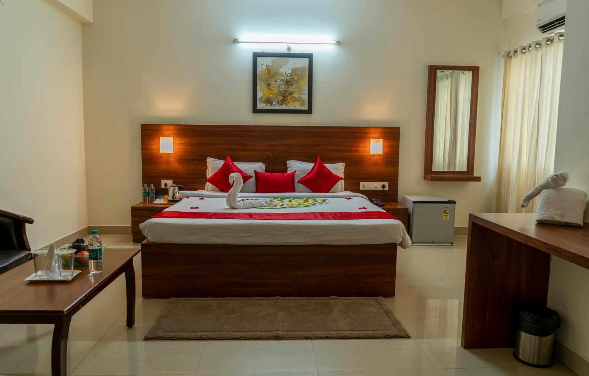 Hotel Krrish Inn - Ameerpet, Hajdarabad Zewnętrze zdjęcie